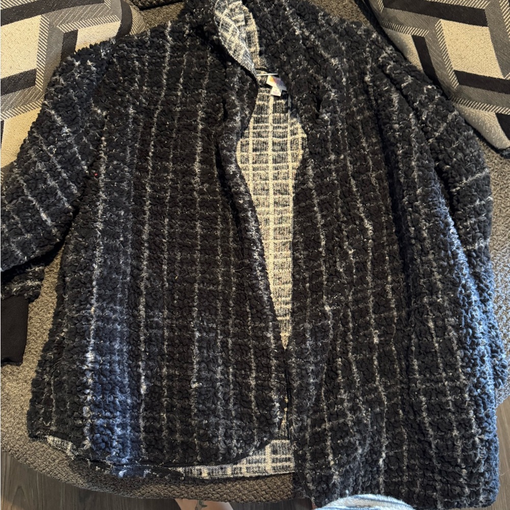 LuLaRoe Black and Gray Teddy Jacket